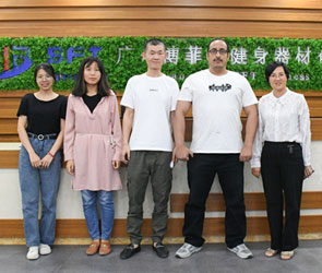 沙特客戶進口草莓视频APP在线下载品牌商用健身房器材